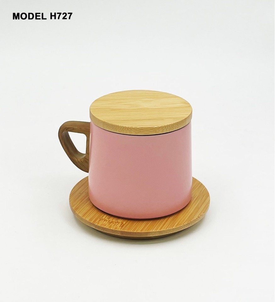 Coffee Mug with Wooden Lid